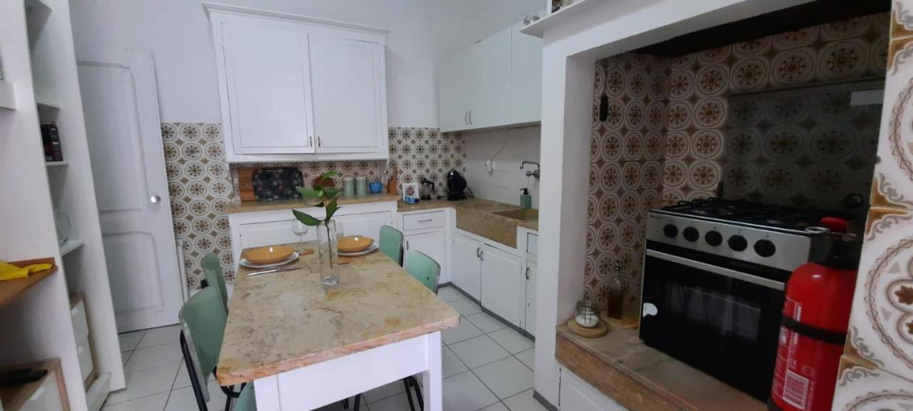 Sunny Terrace Apt, Close To Downtown! 2 Bedroom Flat Lisboa Exterior foto